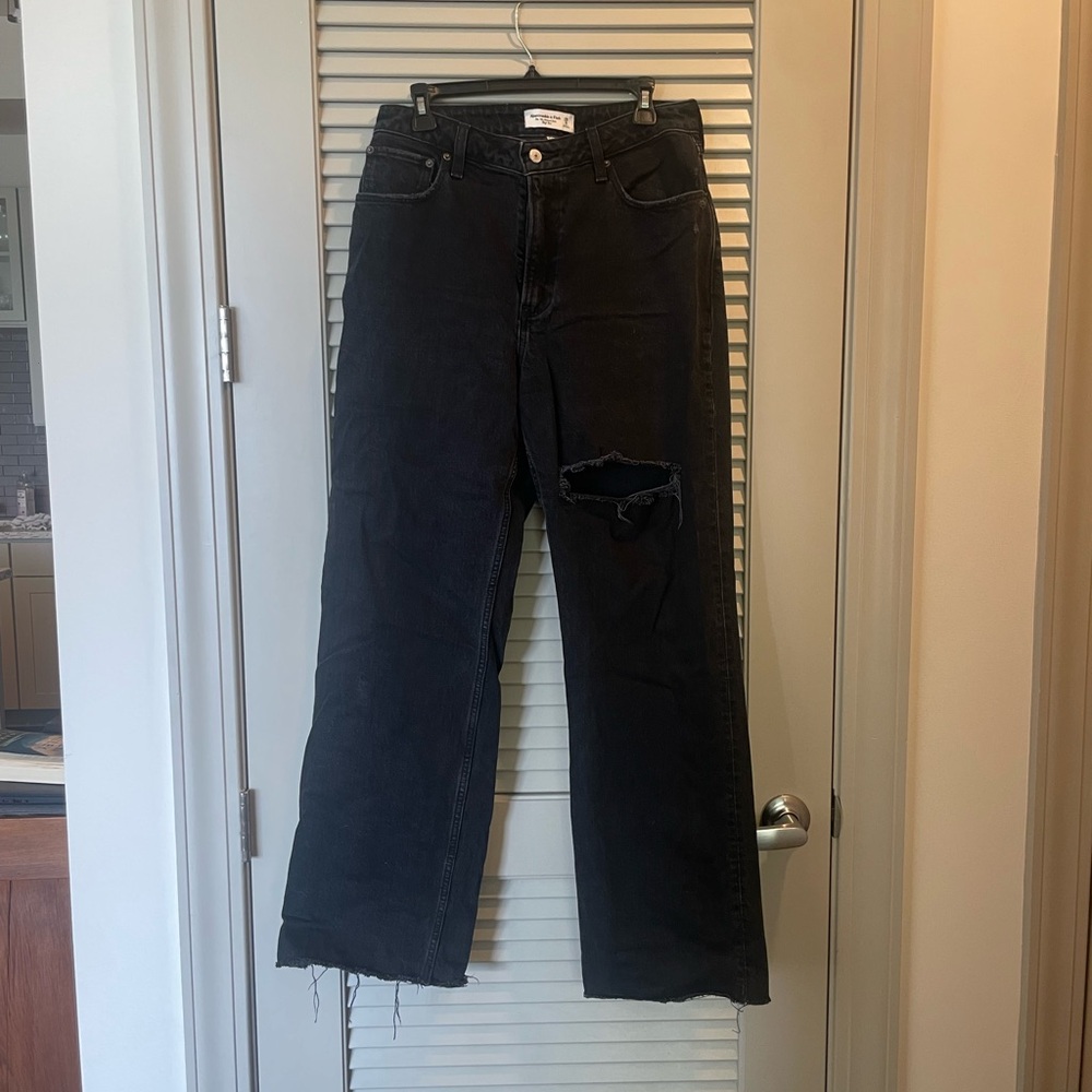 Abercrombie & Fitch Curve Love 90s Relaxed Jean High Rise